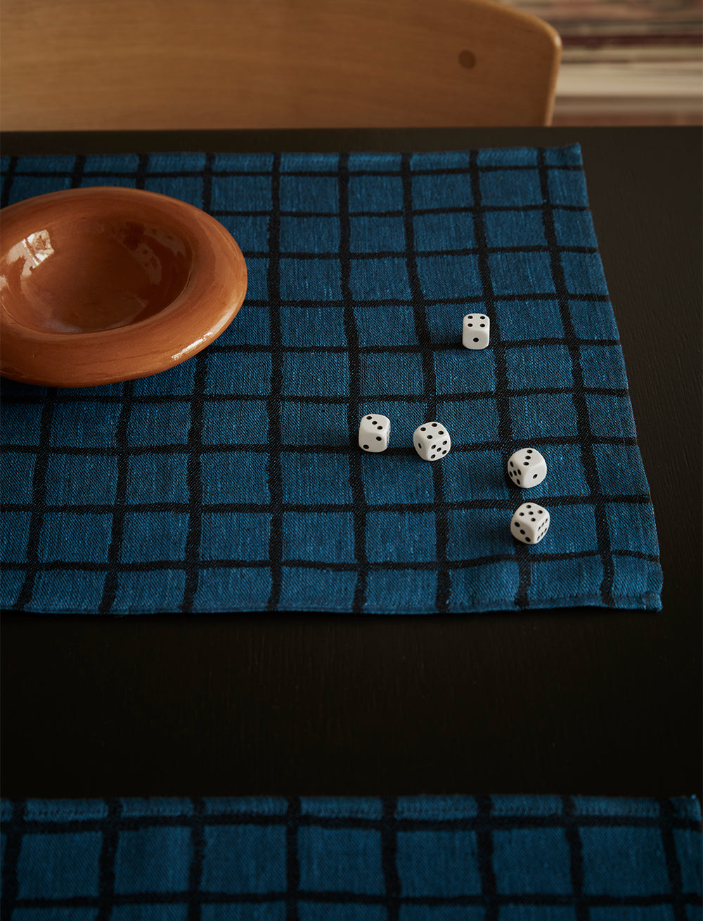 RUTIG JACQUARD WOVEN PLACE MAT, BLUE/BLACK