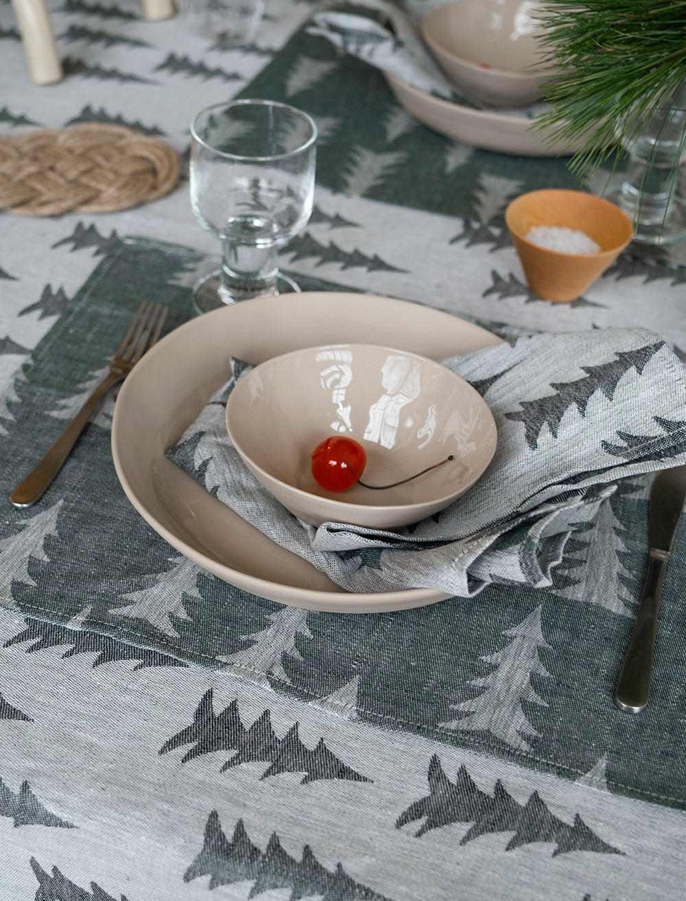 GRAN LINEN PLACE MAT, DARK GREEN