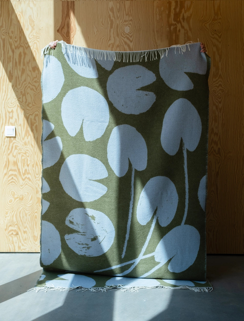 WATER LILIES LARGE WOOL BLANKET, BLUE/GREEN