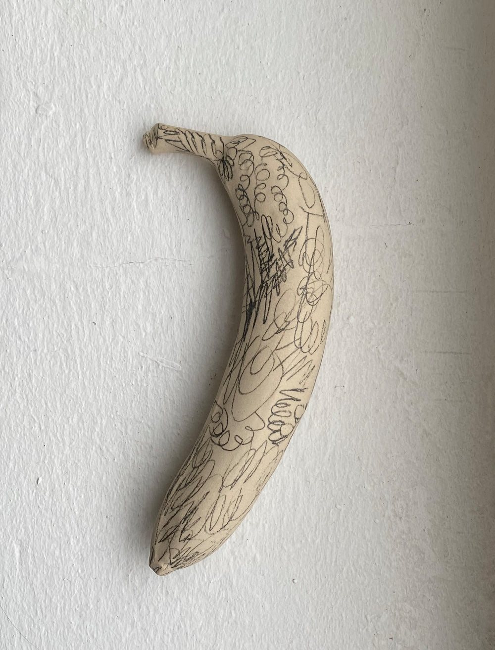 KERAMIK BANAN - Scribble