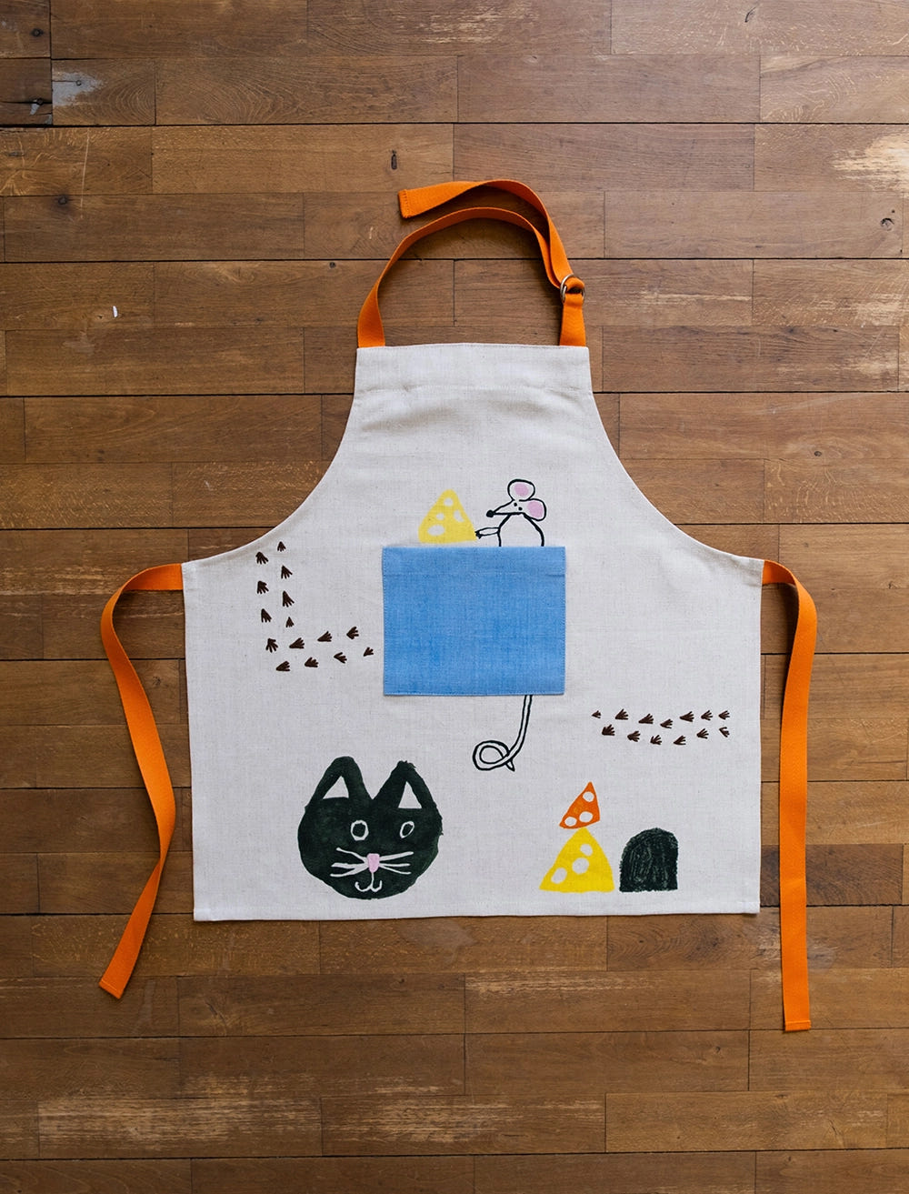 CAT AND MOUSE CHILD APRON