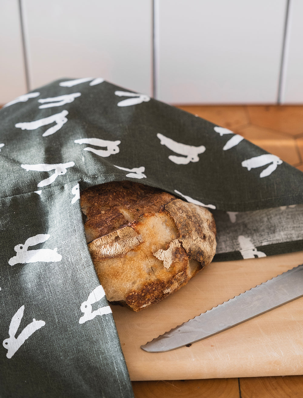 RABBIT TIE BAG, GREEN