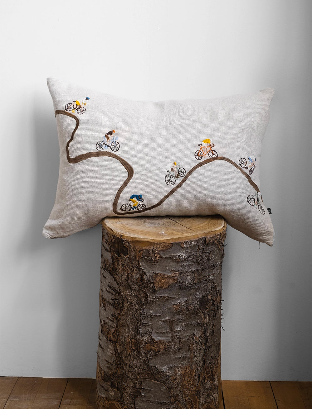 GIRO BRODERAT KUDDFODRAL
