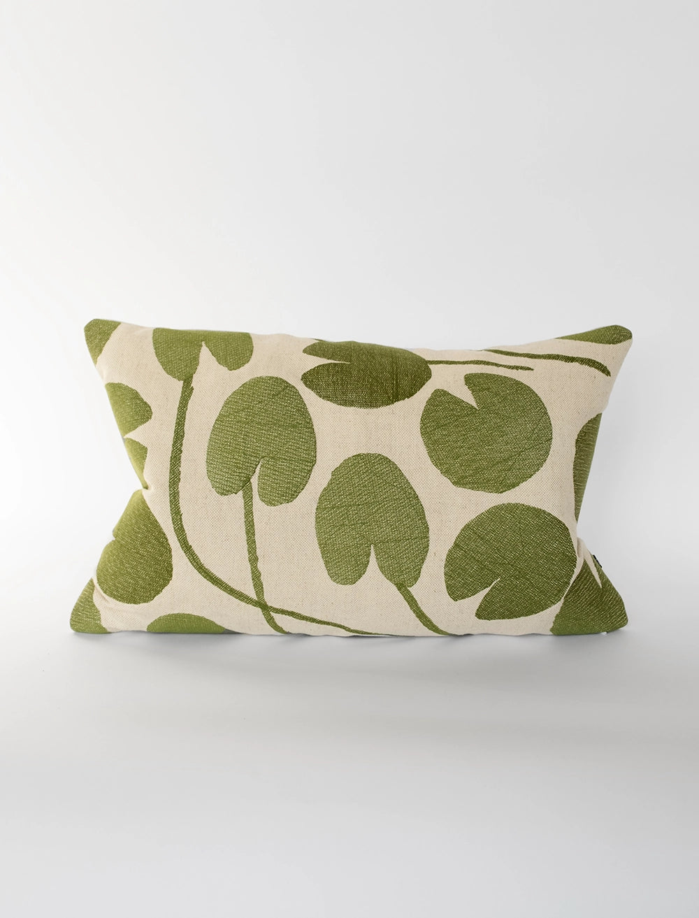 WATER LILIES BRODERAT KUDDFODRAL, GRÖN