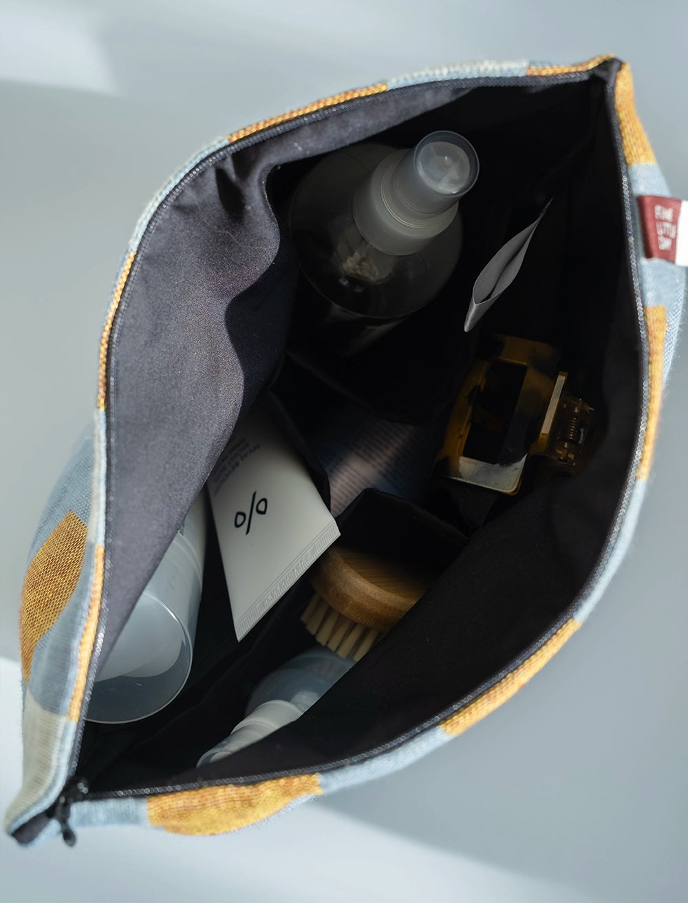 CHECKERED WOVEN TOILET BOX, OAT