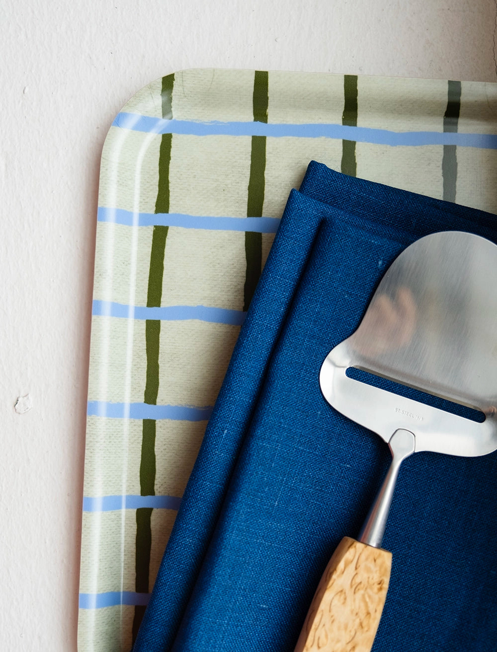 RUTIG KLEINES TABLETT, PISTACHIO