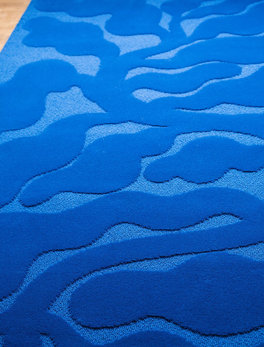 LEAVES WOOL RUG, BLUE