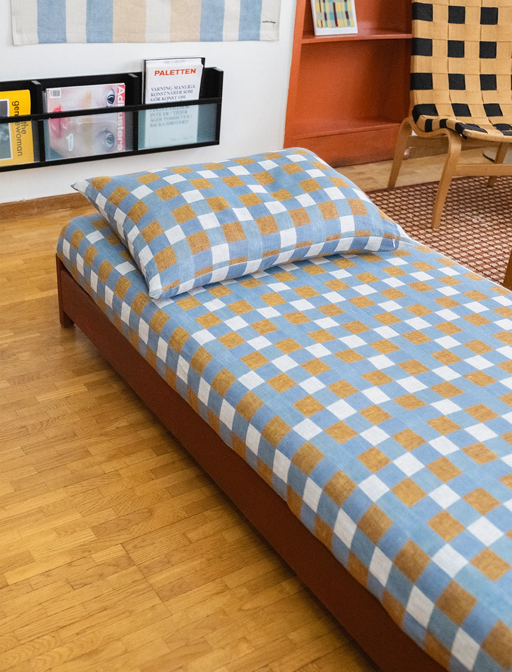 RUTAN WOVEN TABLECLOTH/PLAID, OAT