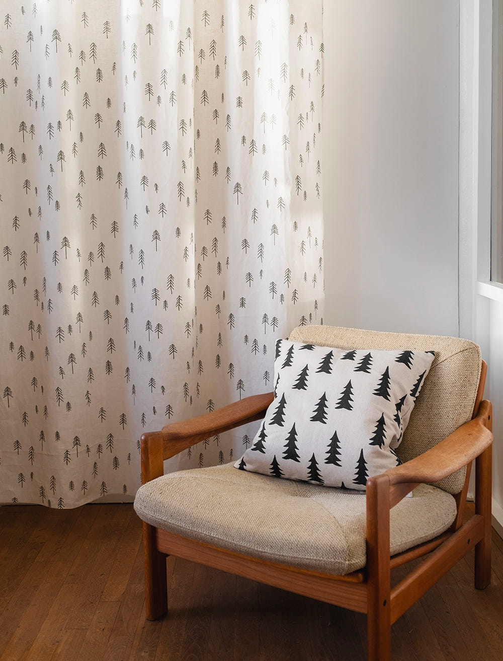 GRAN CUSHION COVER, BLACK