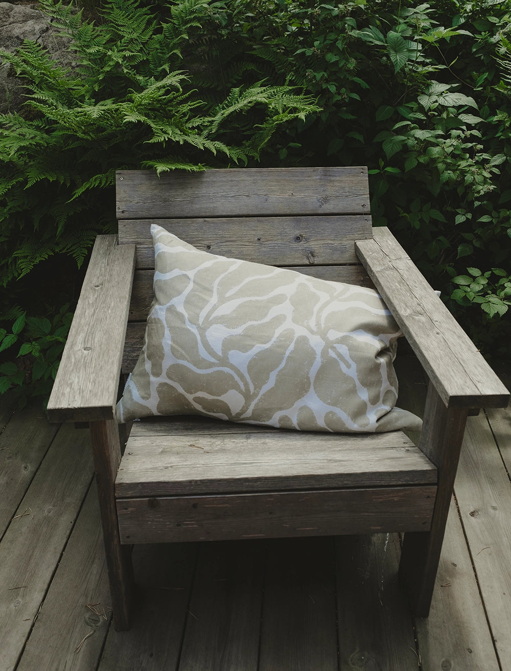 LEAVES CUSHION COVER, SAND