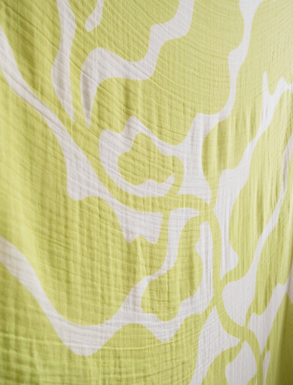 LEAVES MUSLIN SHAWL, LIME