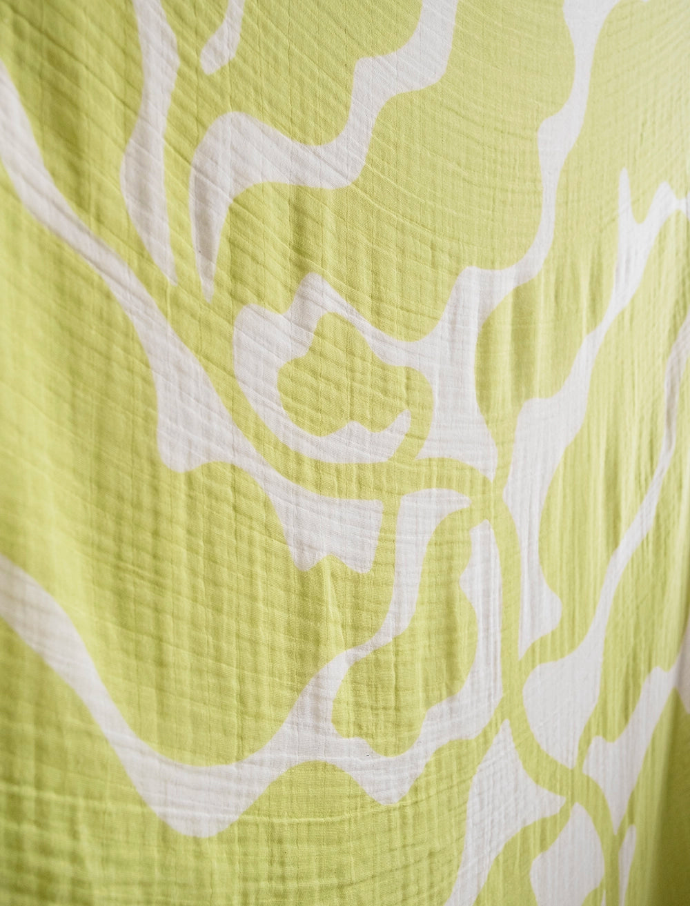 LEAVES MUSLIN SHAWL, LIME