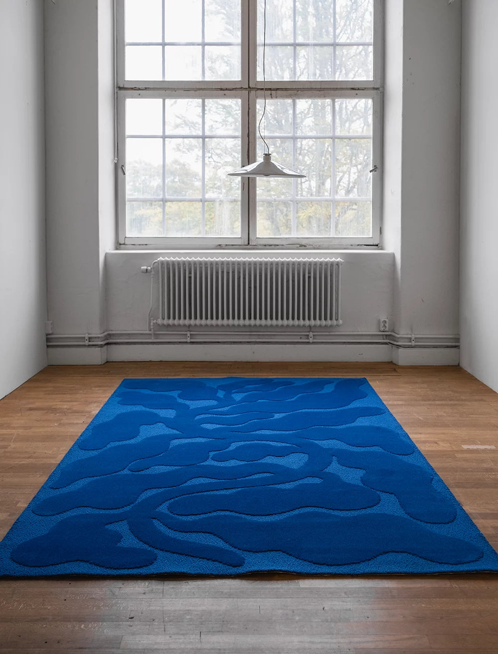 LEAVES WOOL RUG, BLUE