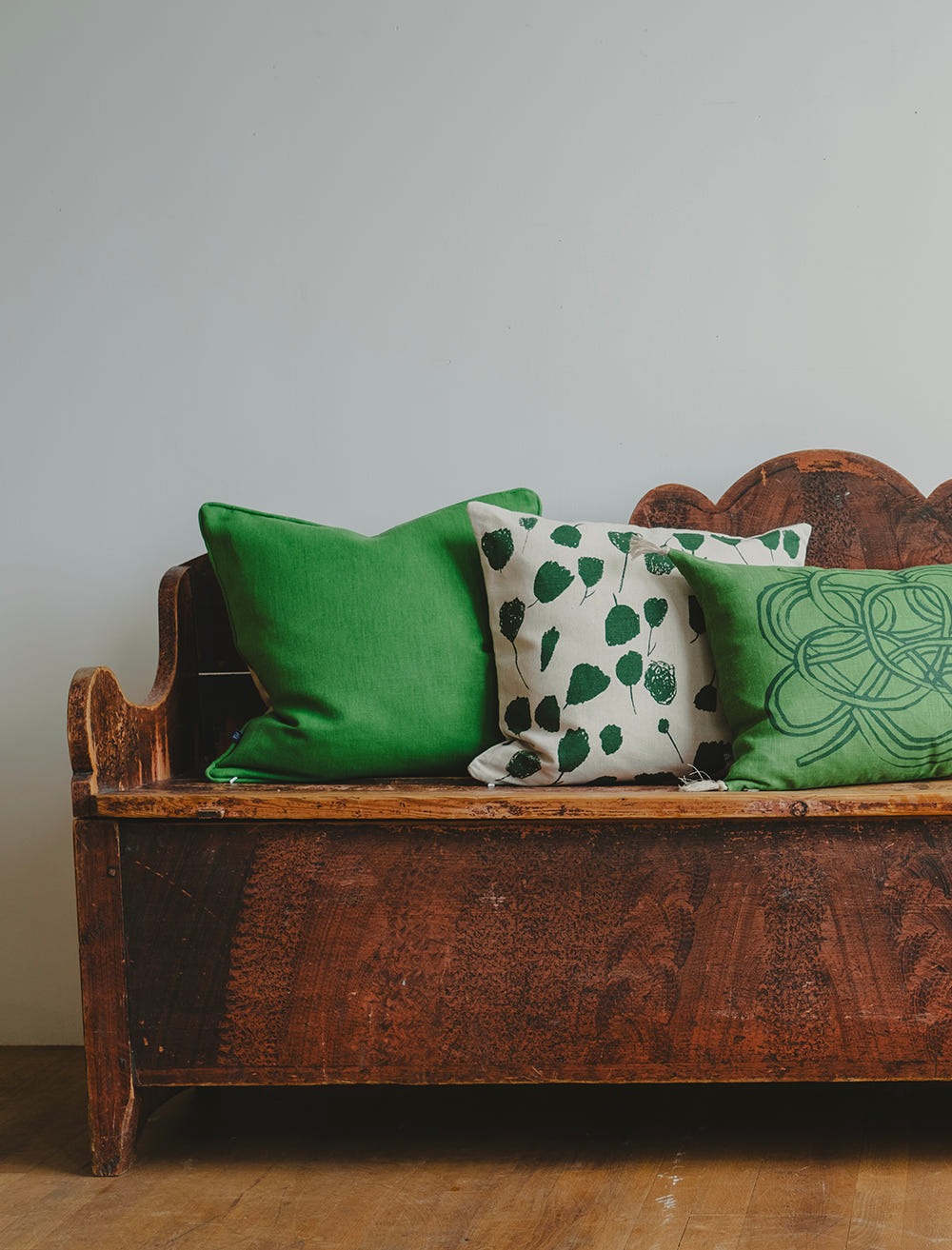 BOUQUET CUSHION COVER, GREEN