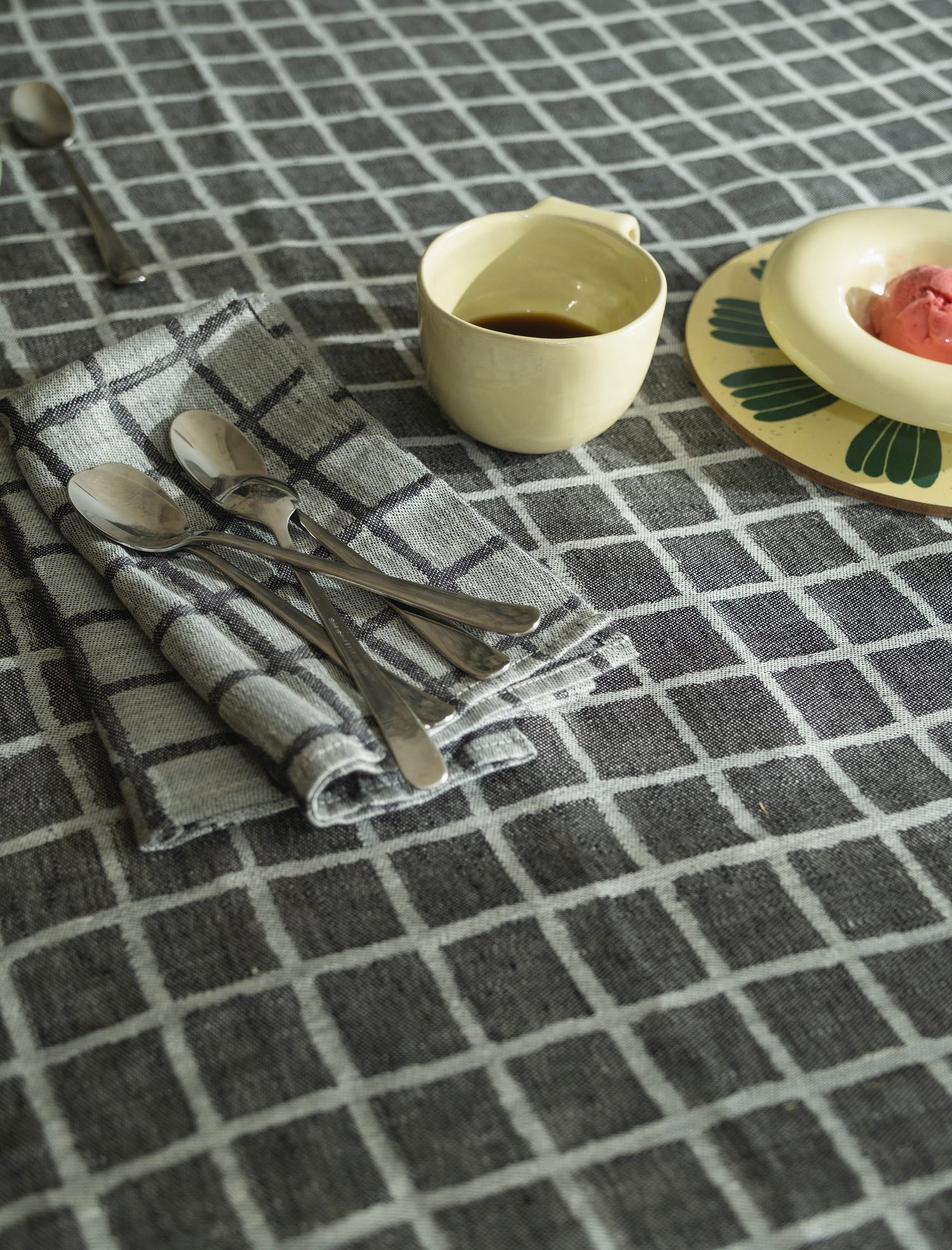 Rutig Jacquard Woven Napkins 2-pack, Black