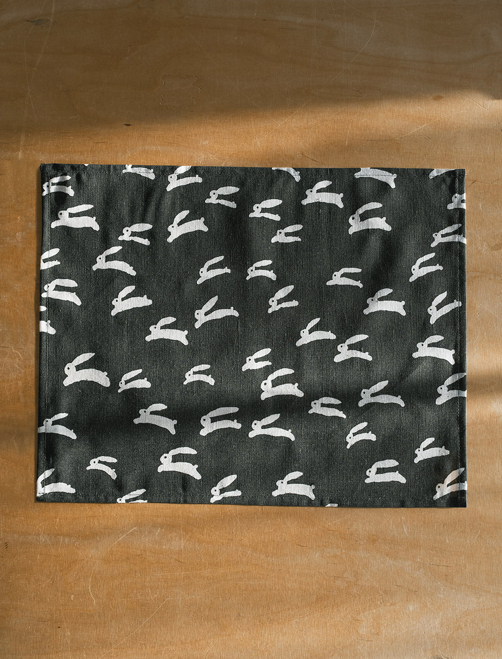 RABBIT PLACE MAT, GREEN