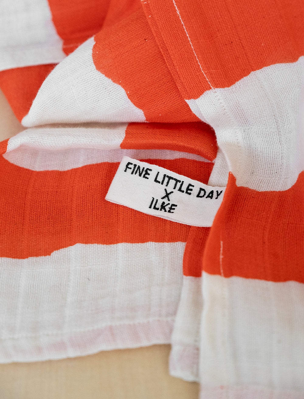 RAND MUSLIN SHAWL, PICASSO RED