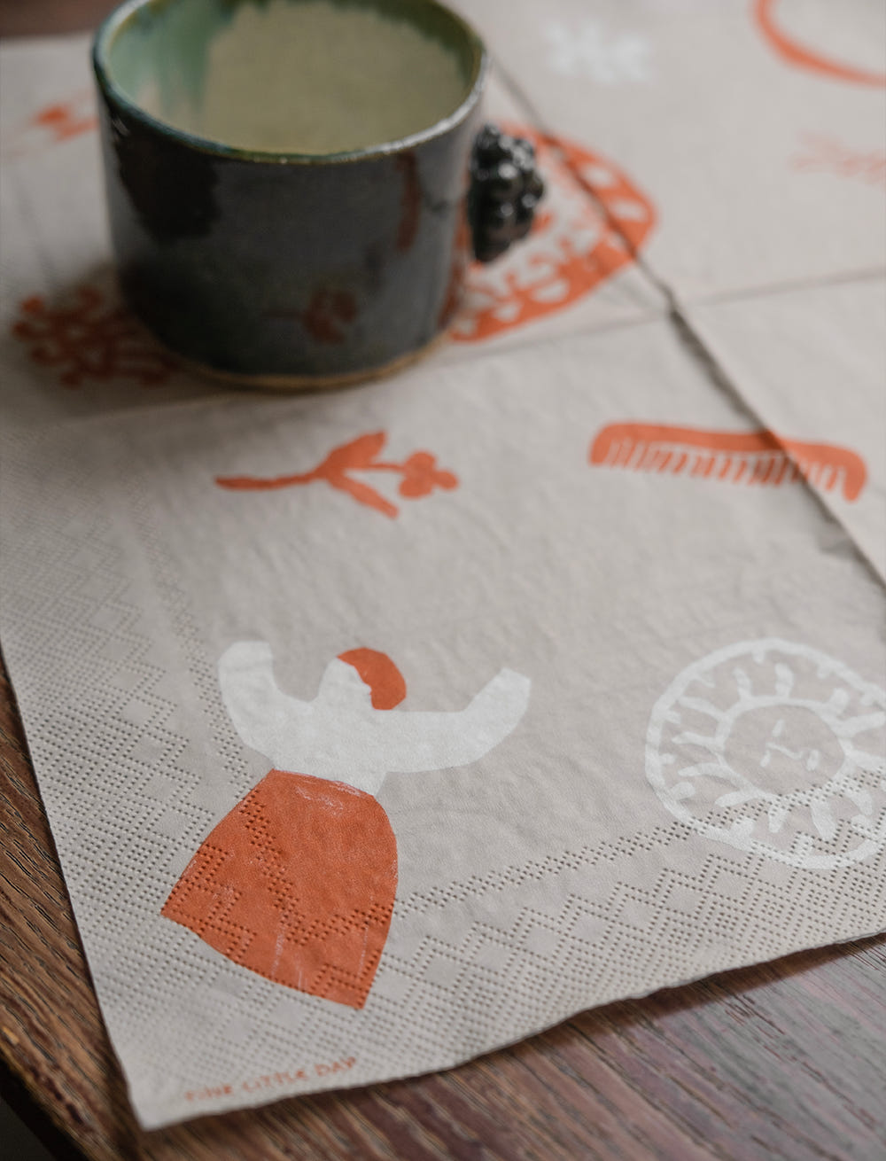 FIGURES PAPER NAPKIN