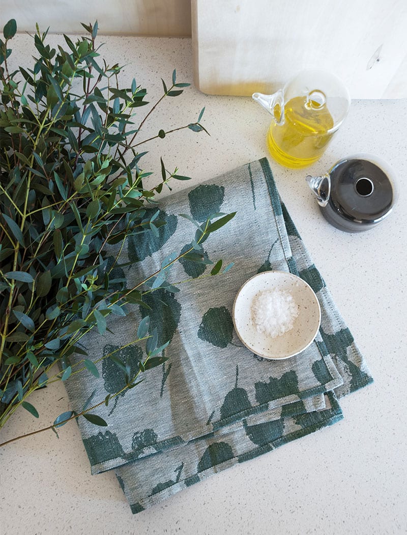 BOUQUET LINEN TEA TOWEL, GREEN