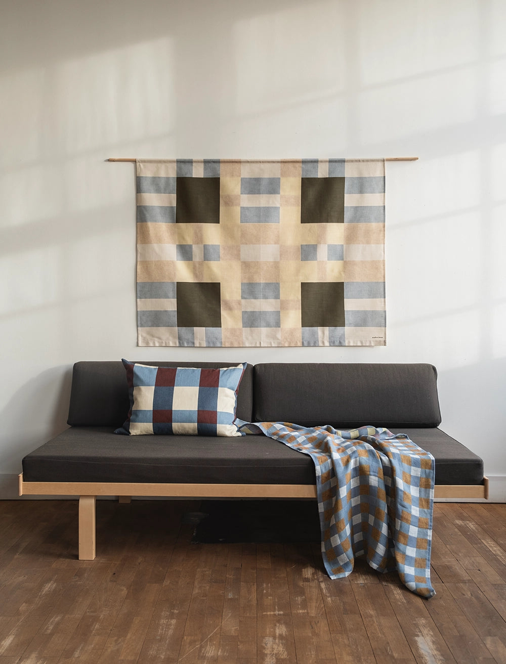 FIELD CUSHION COVER, BLUE/PLUM 48X68 CM