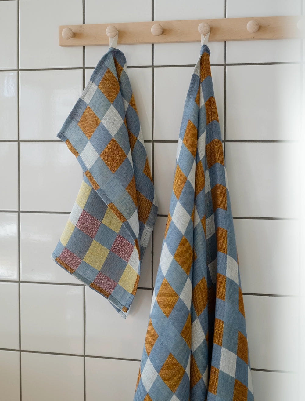 RUTAN WOVEN LINEN TOWEL, OAT