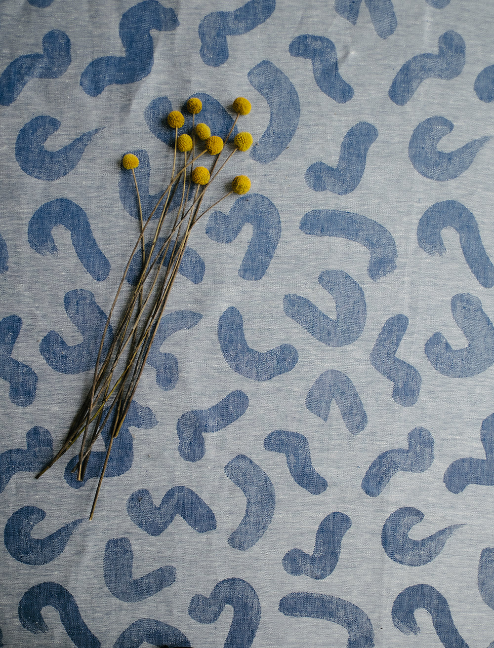 UDON LINEN TABLECLOTH, BLUE - 147×250 cm