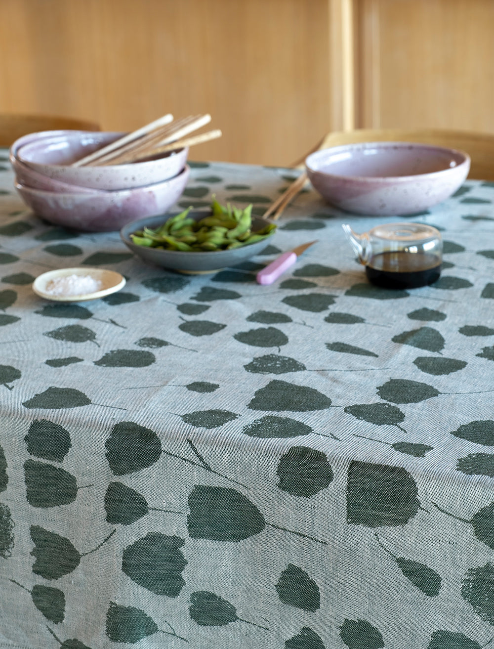 BOUQUET LINEN TABLECLOTH, GREEN - 147×147 cm