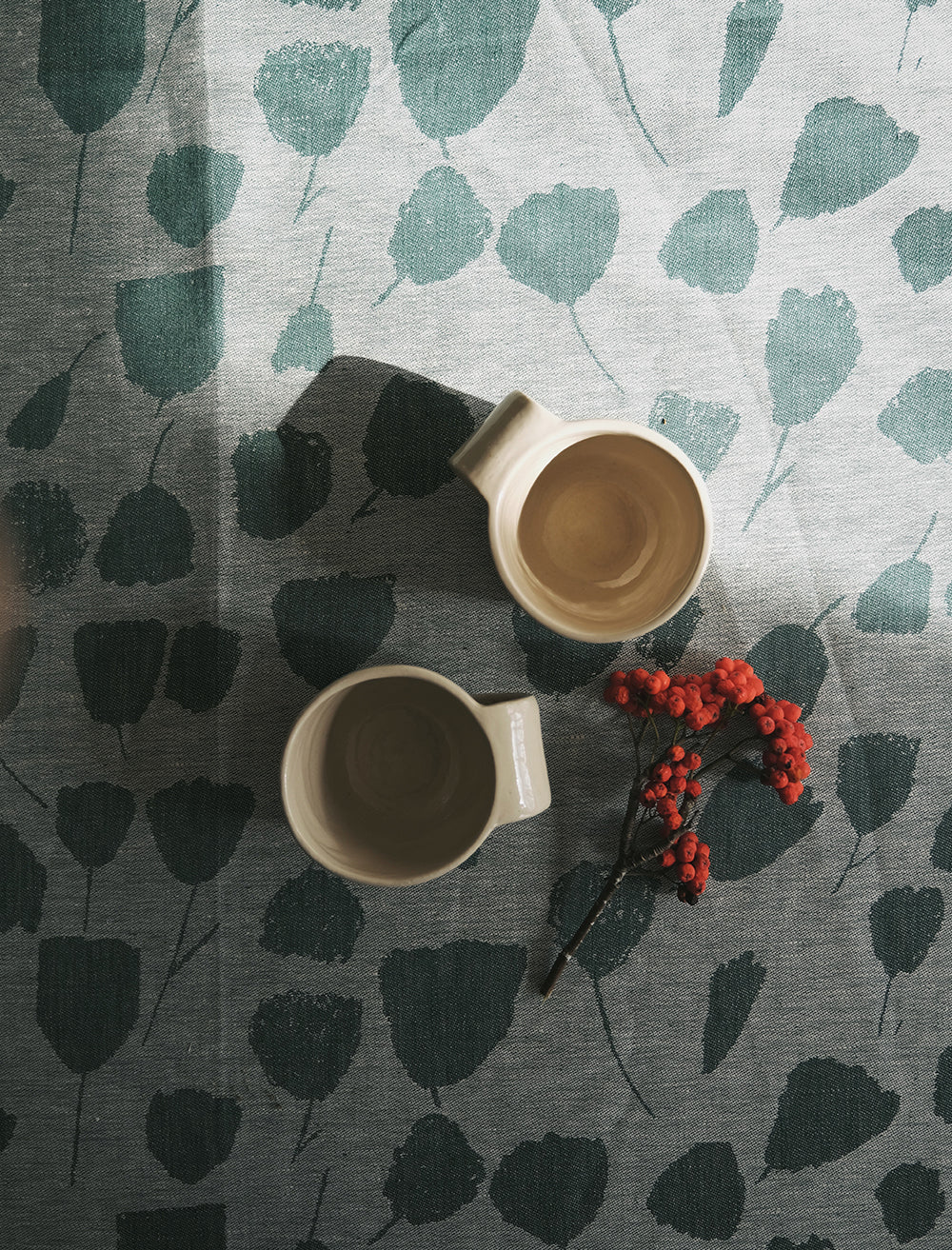 BOUQUET LINEN TABLECLOTH, GREEN - 147×147 cm