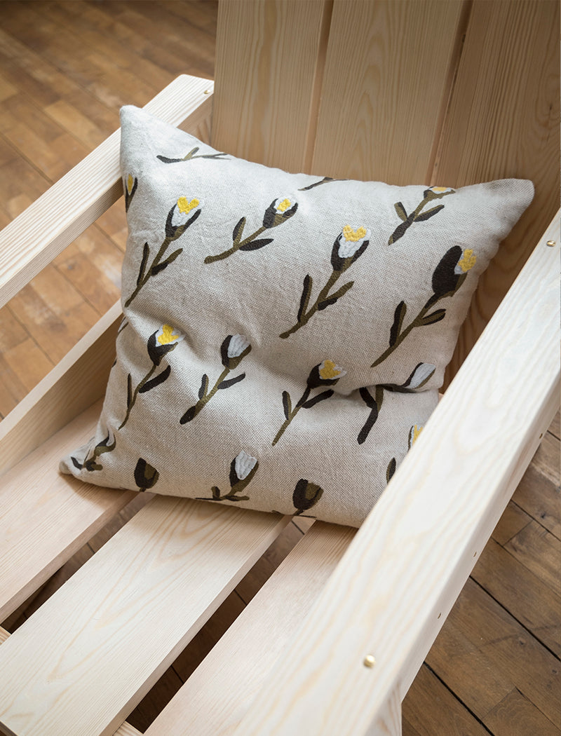 MEADOW EMBROIDERED CUSHION