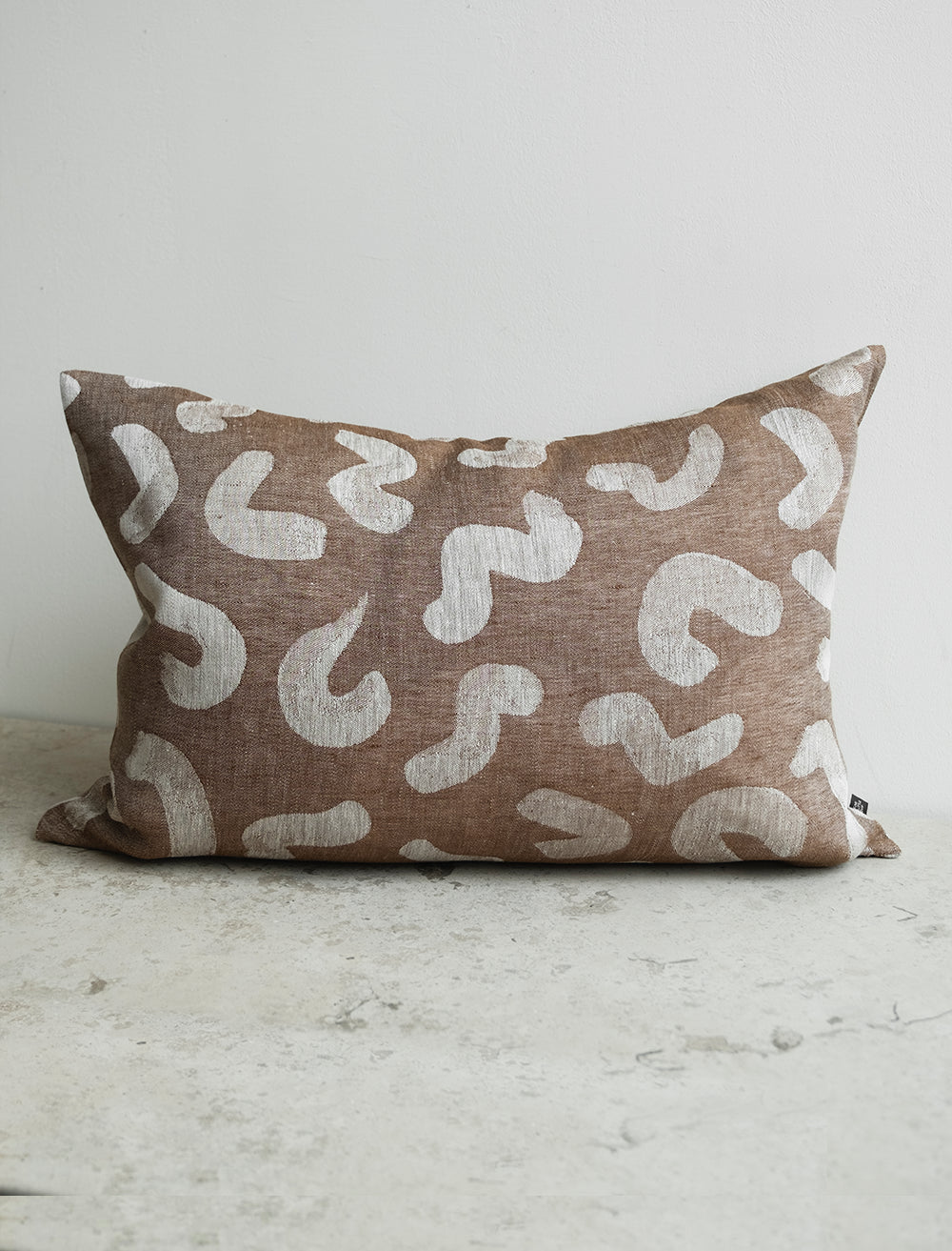 UDON LINEN CUSHION COVER, BROWN