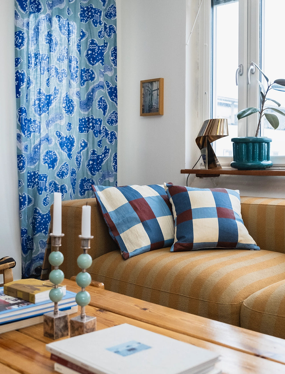 FIELD CUSHION COVER, BLUE/PLUM 48X48 CM