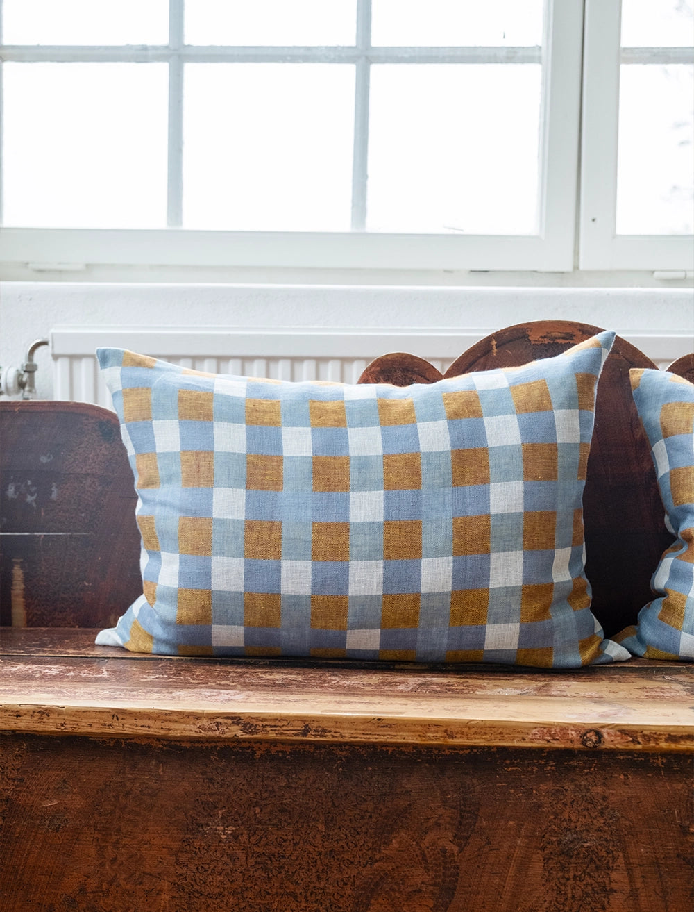 RUTAN WOVEN CUSHION COVER, OAT 48x68 CM