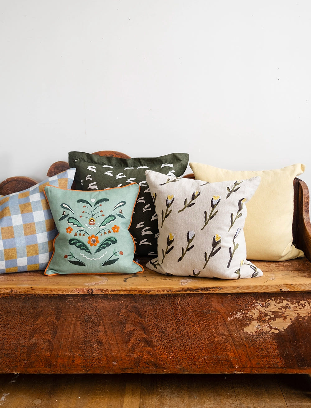 RABBIT CUSHION COVER, GREEN