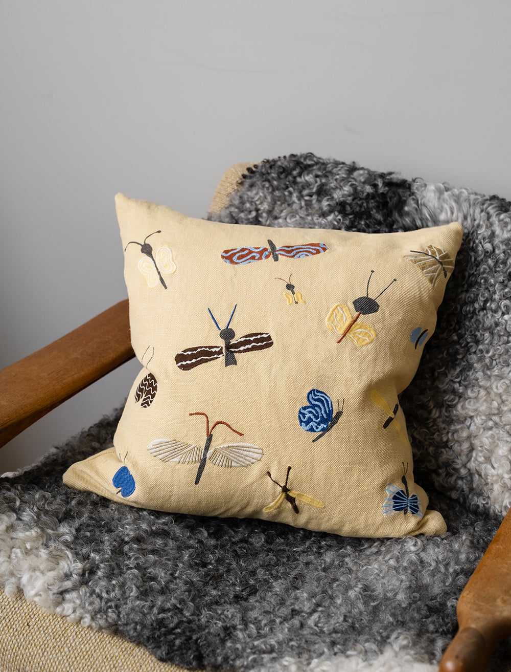 SLÄNDA EMBROIDERED CUSHION COVER