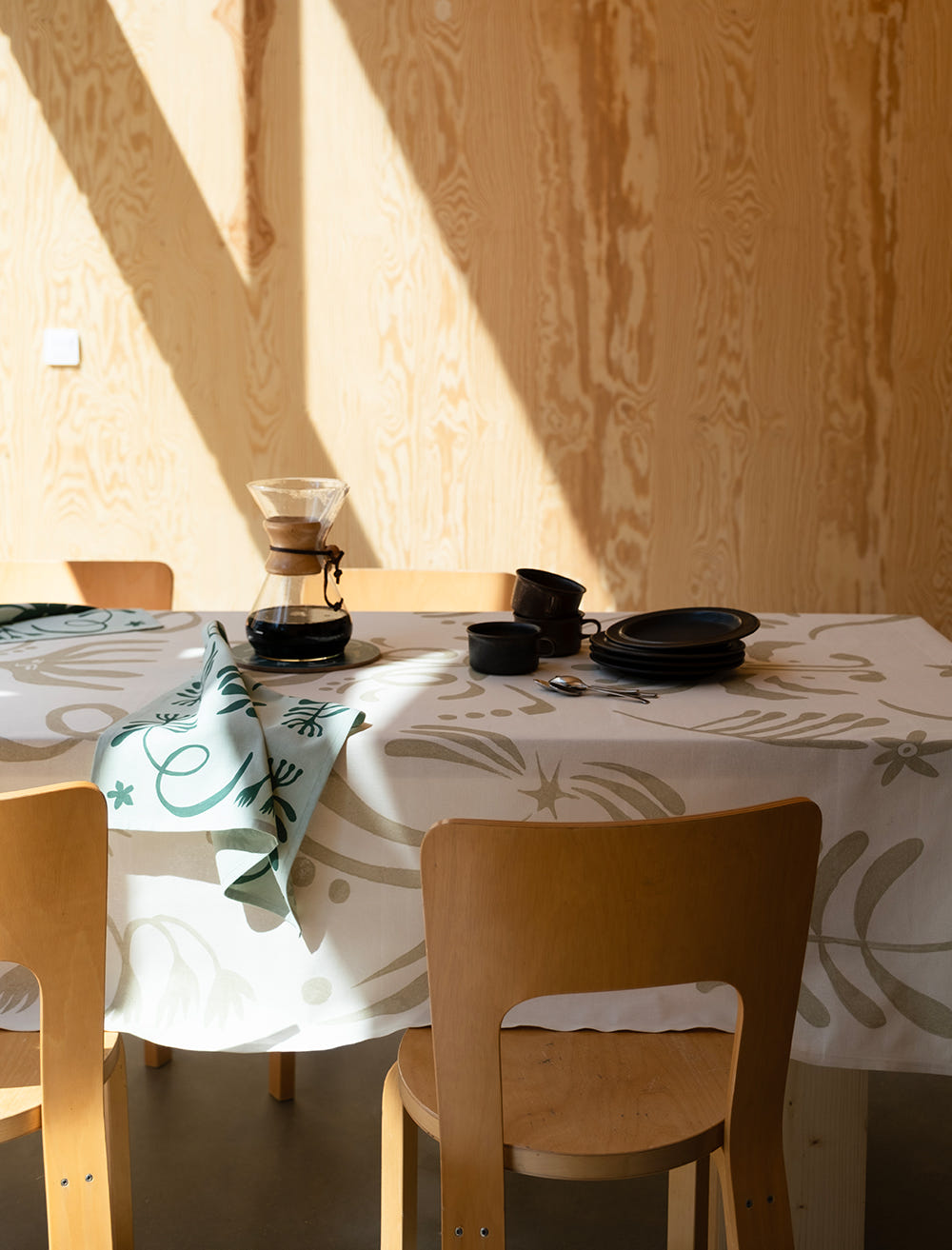 HÖGTID TABLECLOTH, BEIGE