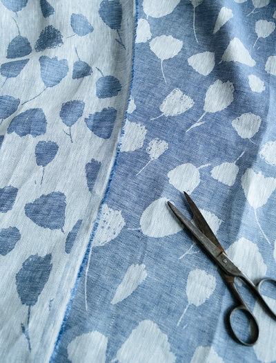 BOUQUET LINEN FABRIC BY THE METRE, BLUE
