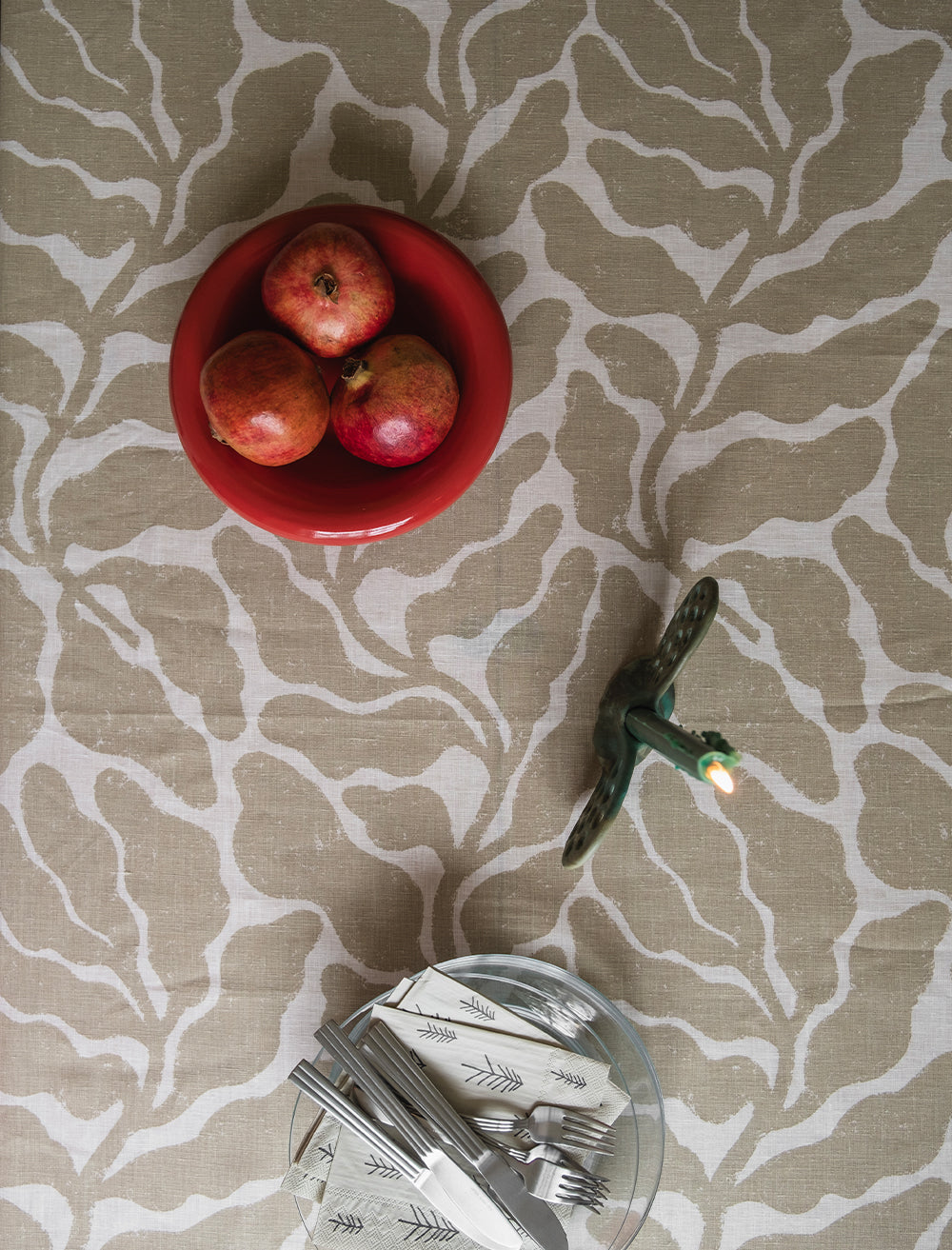 LEAVES DUK LINNE, SAND