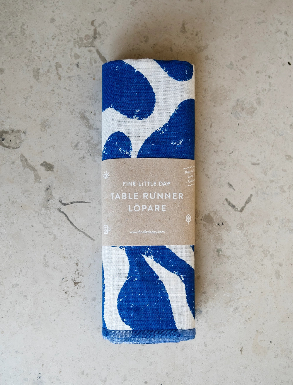 LEAVES LINEN TABLE RUNNER, BLUE