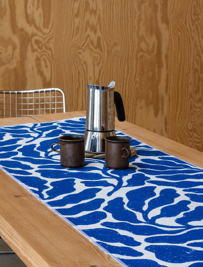 LEAVES LINEN TABLE RUNNER, BLUE