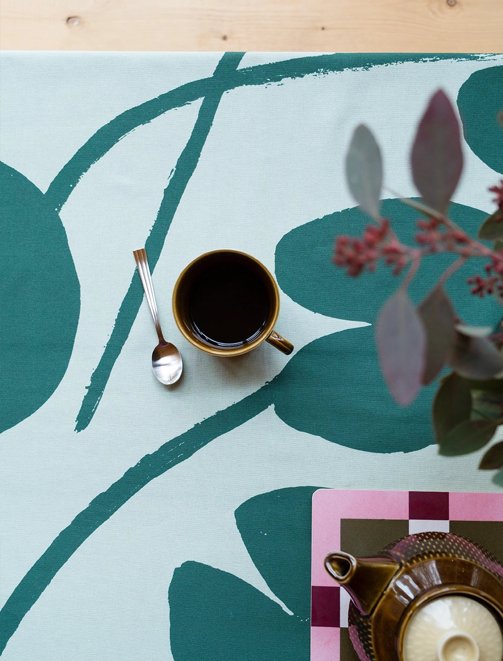 WATER LILIES TABLECLOTH, GREEN - 145x145 CM