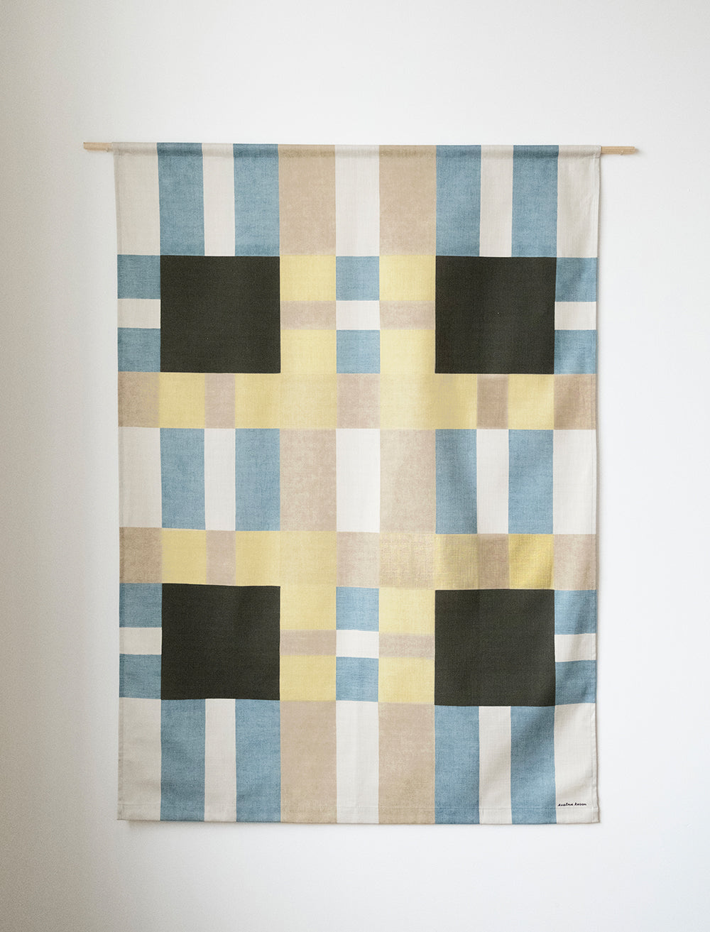 RUTAN WALL HANGING - VERTICAL