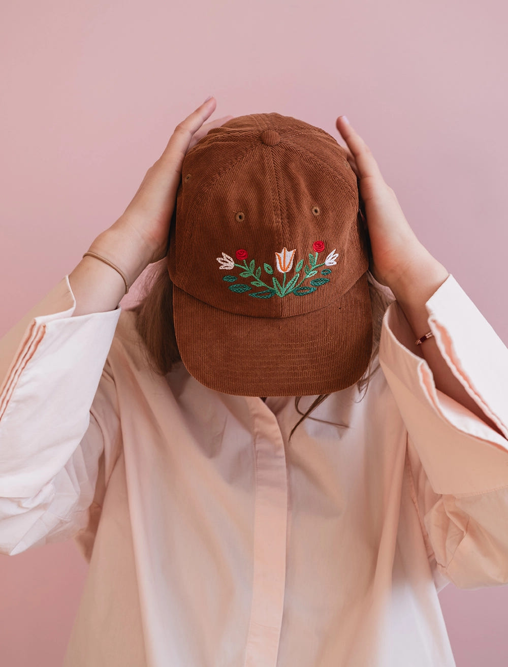 KURBITS CAP, CORDUROY CAMEL