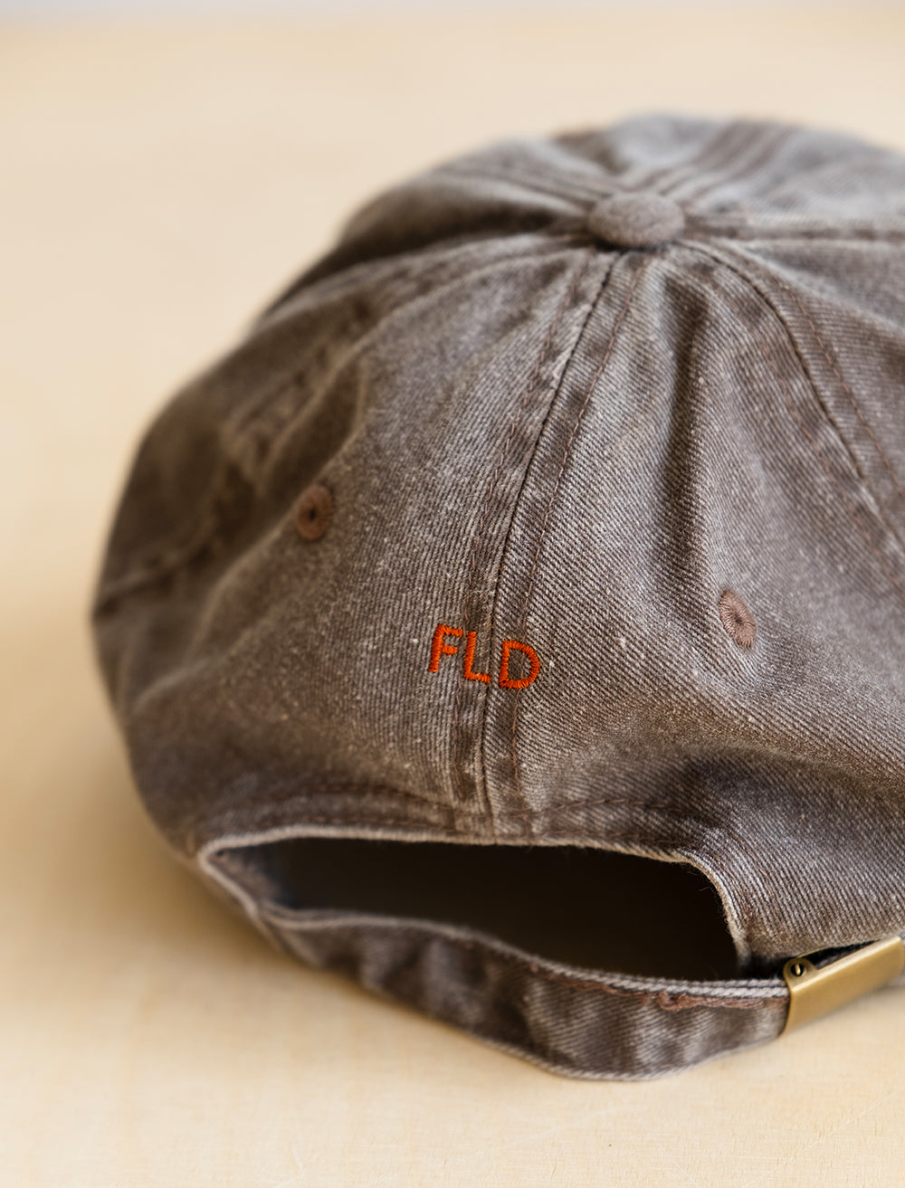 SLÄNDA KEPS, VINTAGE BRUN