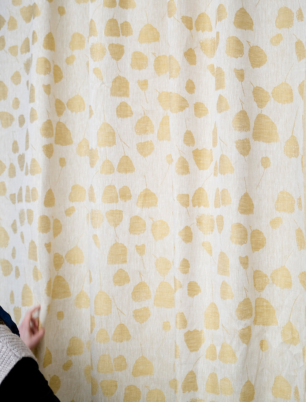 BOUQUET LINEN FABRIC BY THE METRE, YELLOW