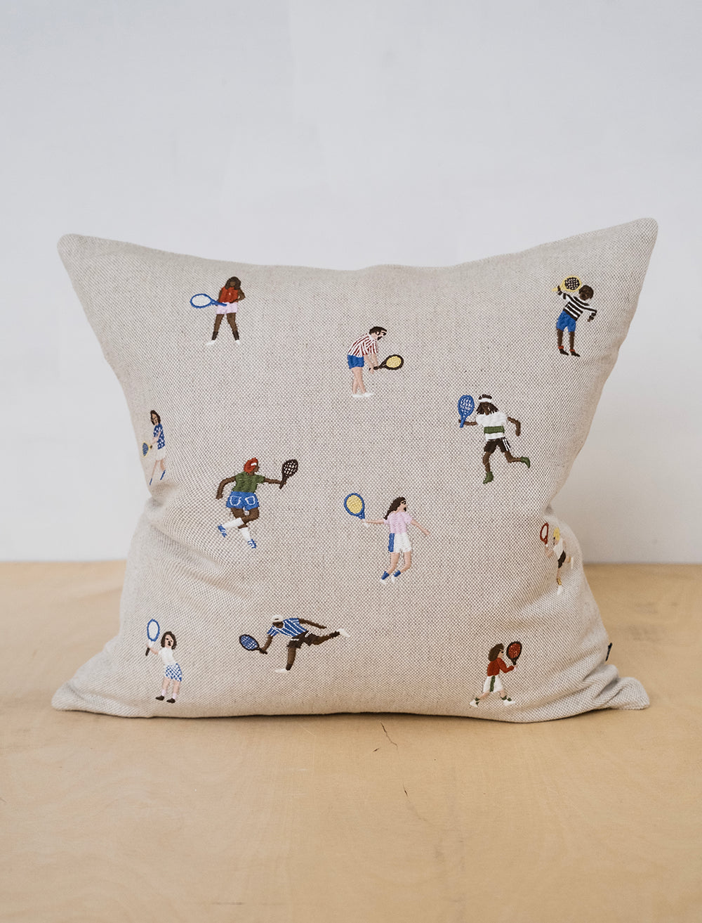 TENNIS BRODERAT KUDDFODRAL