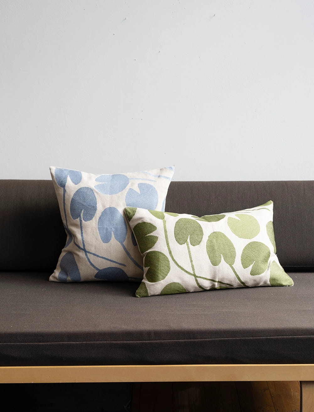 WATER LILIES EMBROIDERED CUSHION COVER, GREEN