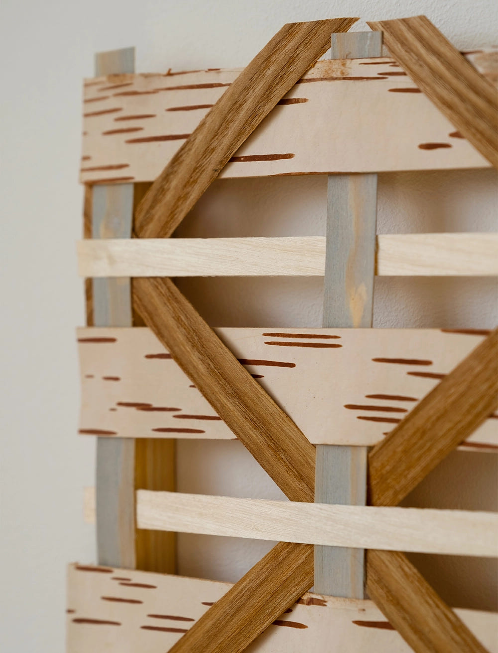 HOLZGEFLECHT, BIRKENRINDE HEXAGON