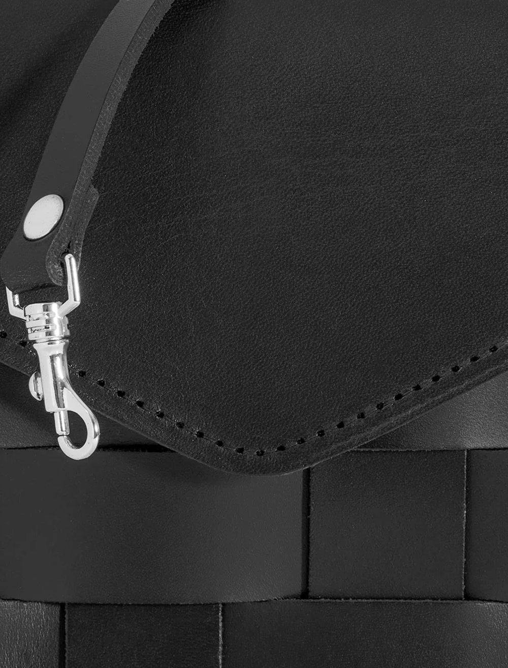 NÄVER MINI SHOULDER BAG - Black