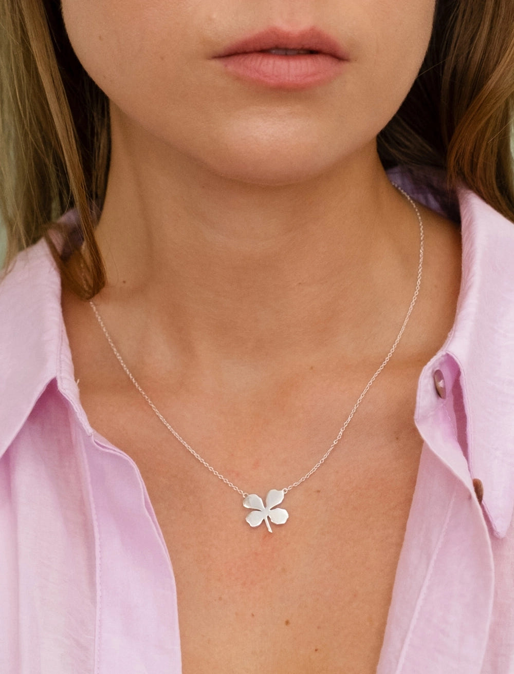 CLOVER NECKLACE, SILVER