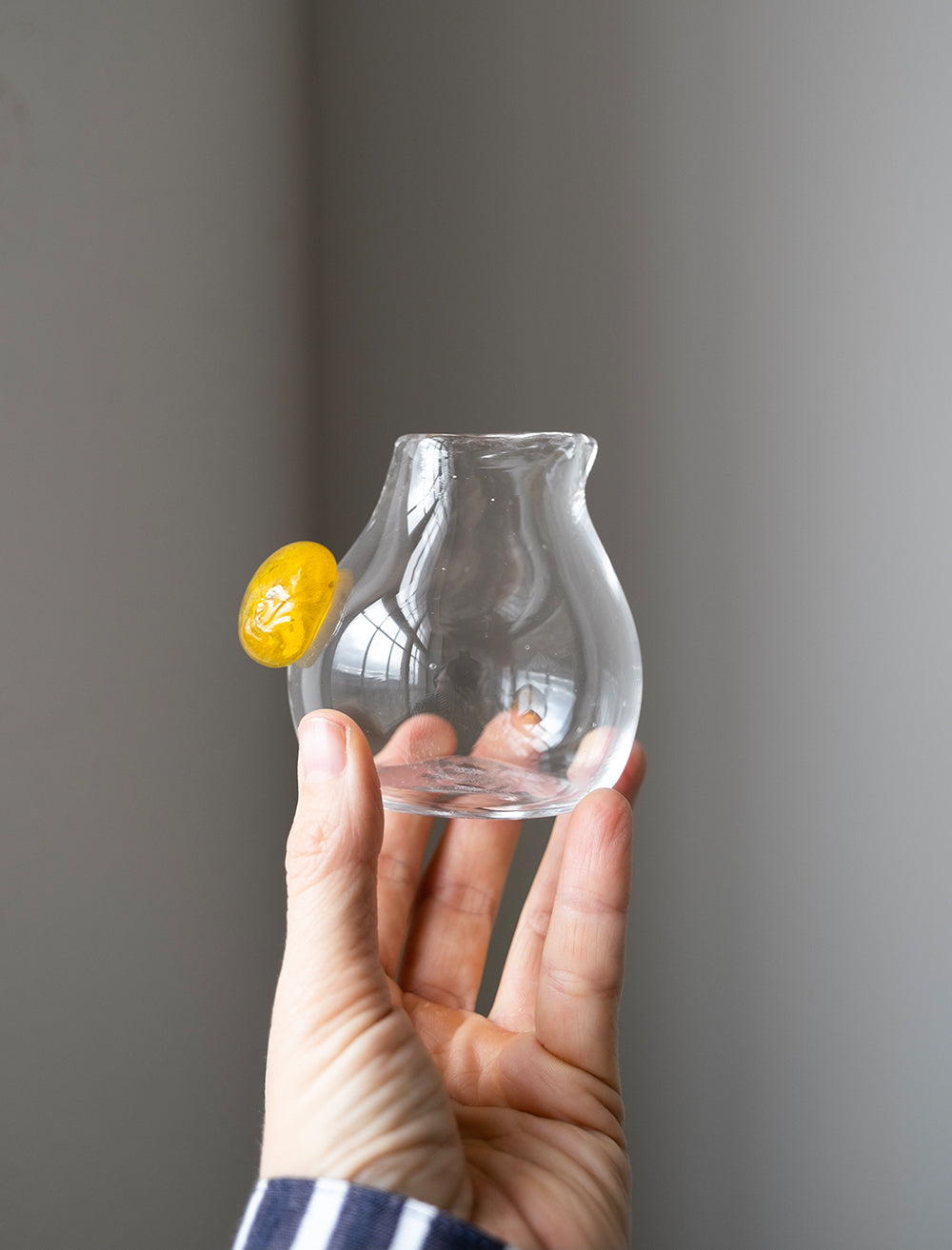 GLAS MJÖLKKANNA - Gul